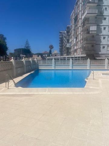 Primera Linea De Playa - Zona Club Nautico Торе дел Мар Екстериор снимка